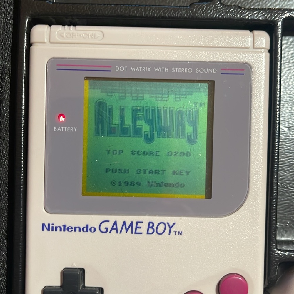 Nintendo Game Boy with Gamemate & Alleyway